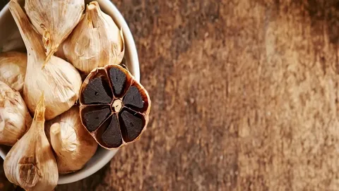 تصویر 4 از سیر سیاه رویال برای استفاده در رژیم های سالم